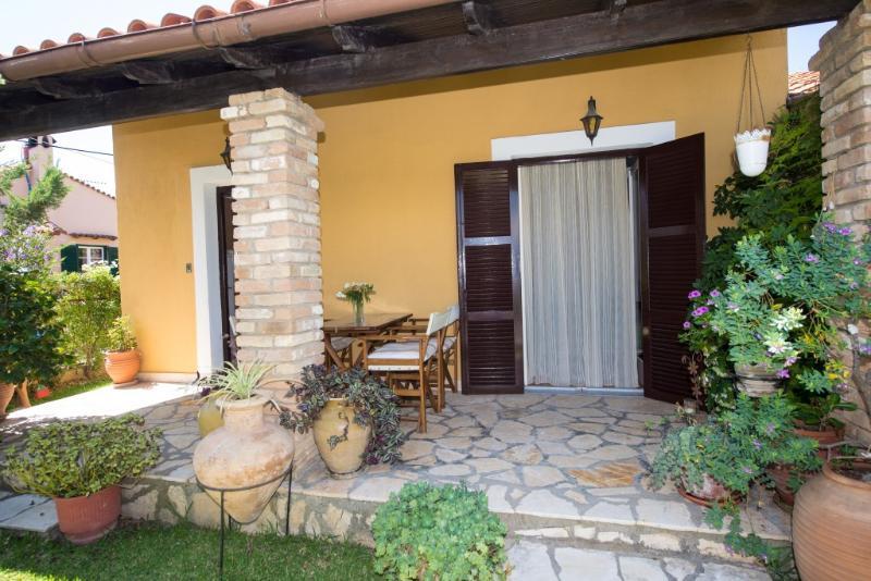 Villa Tina Ахарави Экстерьер фото